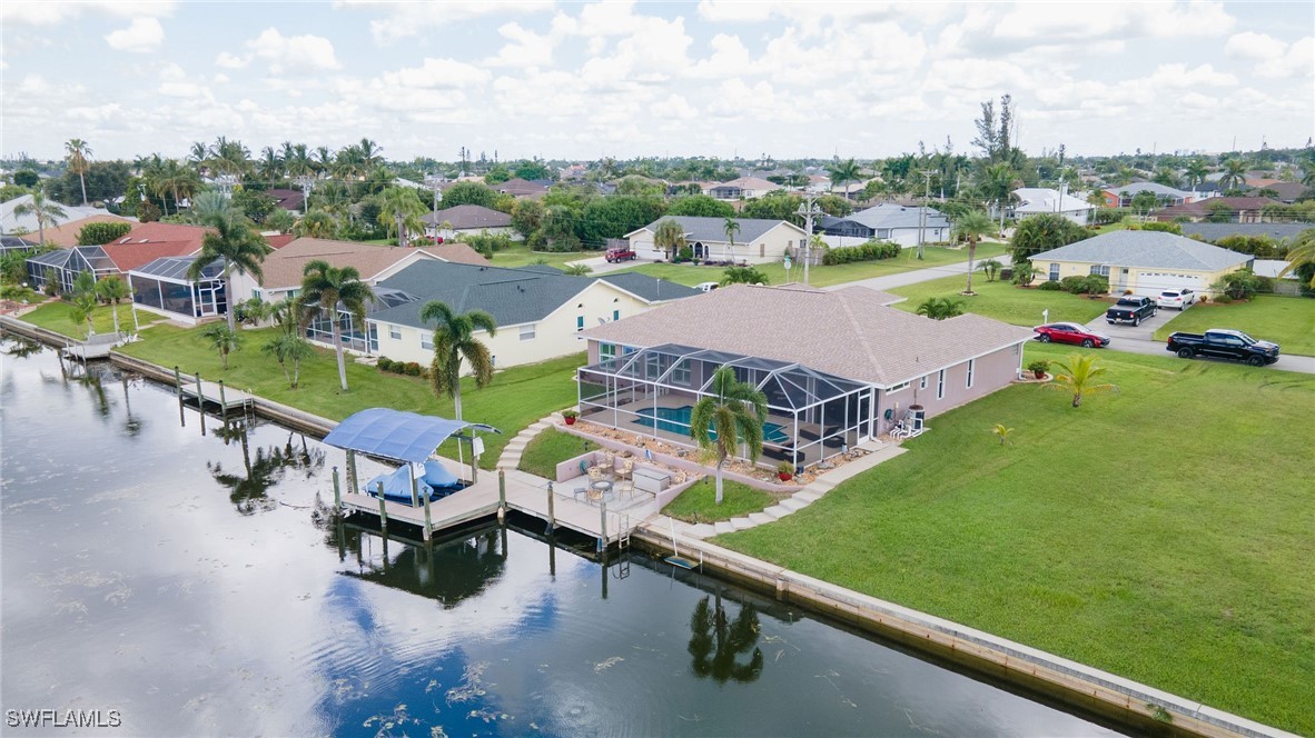 4th Ct, Cape Coral, FL 33991