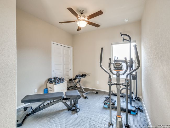 340 Saddle Rdg, House other with 3 bedrooms, 2 bathrooms and null parking in Cibolo TX | Image 24