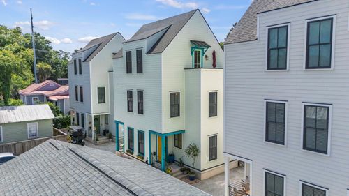 3 1/2 Maranda Holmes St, Charleston, SC, 29403-4879 | Card Image