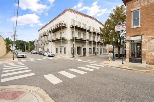 tha-412 Dauphin St, Mobile, AL, 36602-2415 | Card Image