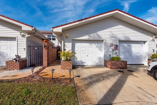 1411 Water View Dr W, LARGO, FL, 33771-5442 | Card Image