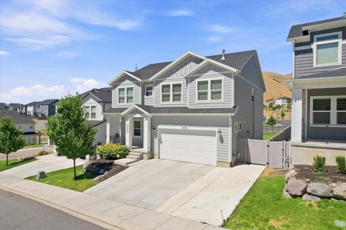 2050 W Marble Fox Cir, Lehi, UT, 84048-6455 | Card Image