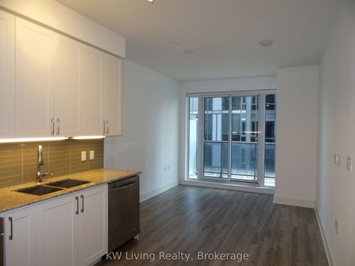 505a-9608 Yonge St, Richmond Hill, ON, L4C0X4 | Card Image
