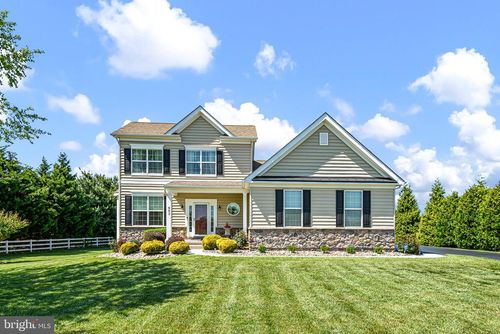 803 Sylvia Way, NEW CASTLE, DE, 19720-5641 | Card Image