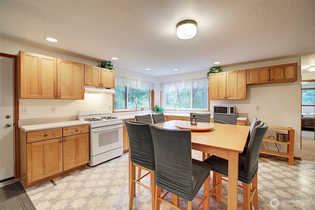 40411 Mountain Loop Hwy, House other with 2 bedrooms, 1 bathrooms and null parking in Granite Falls WA | Image 5