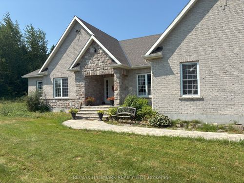 11110 Simcoe St, Port Perry, ON, L9L1B3 | Card Image