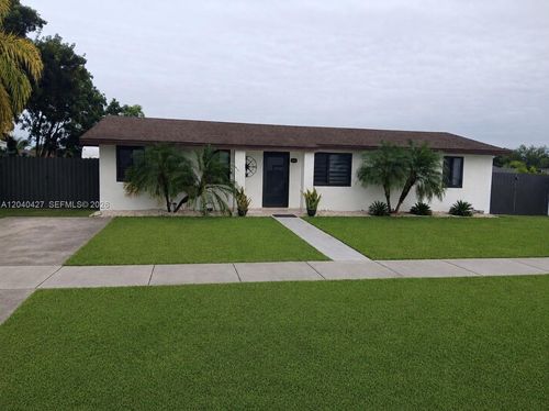 235 Sw 18th Ave, Homestead, FL, 33030-6654 | Card Image