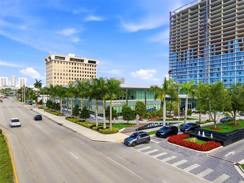 units-4-101-4-102-4-103-1006 E Hallandale Beach Blvd, Hallandale Beach, FL, 33009-4435 | Card Image