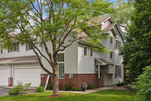 9026 Merrimac Ln N, Maple Grove, MN, 55311-4424 | Card Image