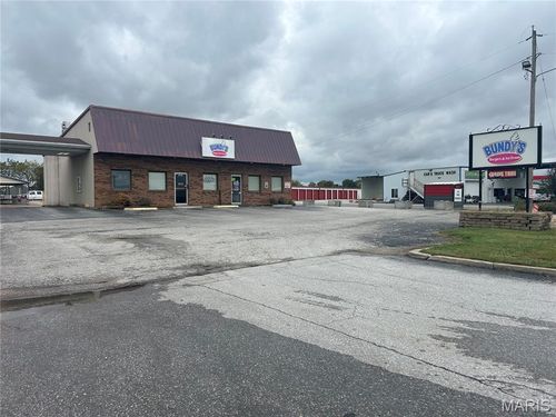 1005 S Sturgeon St, Montgomery City, MO, 63361-2700 | Card Image