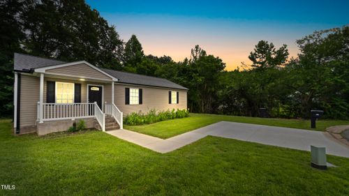 427 Elm Ct, Burlington, NC, 27217-1129 | Card Image
