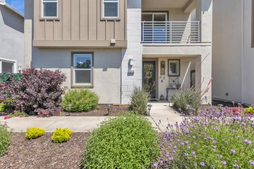 4310 Ocean Ln, Elk Grove, CA, 95757-2559 | Card Image