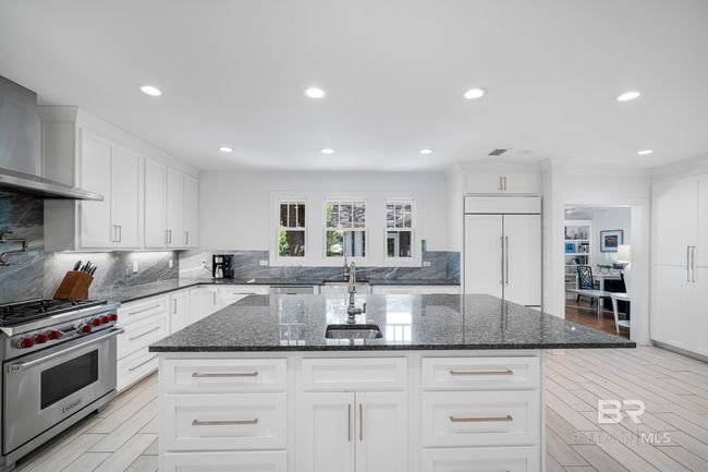 Kitchen | Image 13