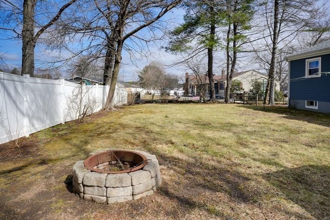 52 Main St, House other with 3 bedrooms, 1 bathrooms and 4 parking in Medway MA | Image 25