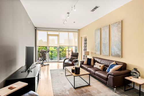 apt-412-2950 Mckinney Ave, Dallas, TX, 75204-7436 | Card Image