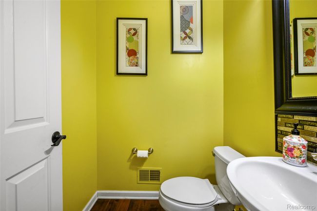 Half Bath | Image 22