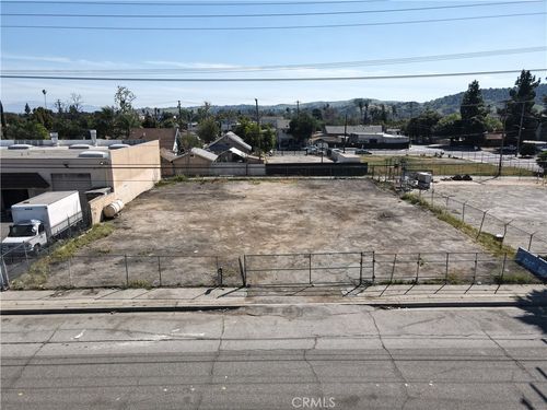 1368 W 1st St, Pomona, CA, 91766-1305 | Card Image