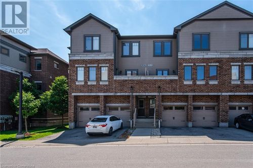 h-3-70 Willowrun Dr, Kitchener, ON, N2A0J3 | Card Image