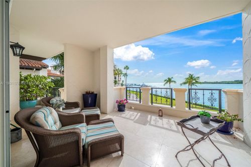 4302-2332 Fisher Island Dr, Miami Beach, FL, 33109-0095 | Card Image