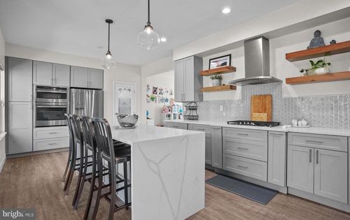 503 Ridgerun Ln, PHILADELPHIA, PA, 19111-1357 | Card Image