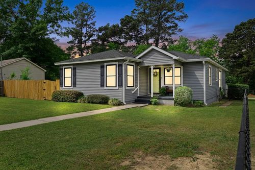 1331 Dale St, Longview, TX, 75601-5609 | Card Image