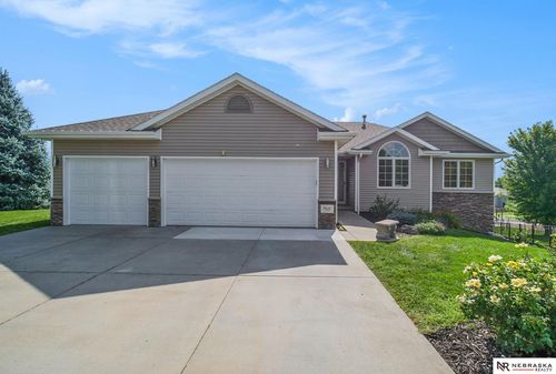 7520 Sonatta Ct, Lincoln, NE, 68516-9103 | Card Image