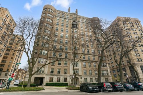 2n-5490 S Shore Dr, Chicago, IL, 60615-5981 | Card Image