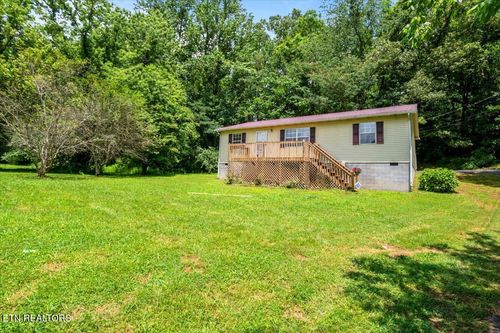546 Park Rd, Caryville, TN, 37714-3817 | Card Image