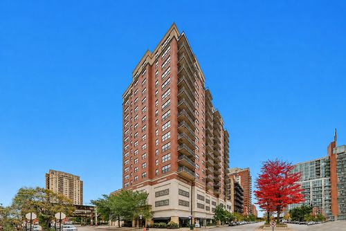1102-5 E 14th Pl, Chicago, IL, 60605-2927 | Card Image