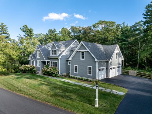 12 Split Rock Ln, Mattapoisett, MA, 02739-1679 | Card Image
