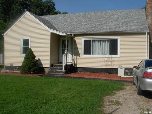 220 4th St, Hillsdale, IL, 61257-9647 | Card Image