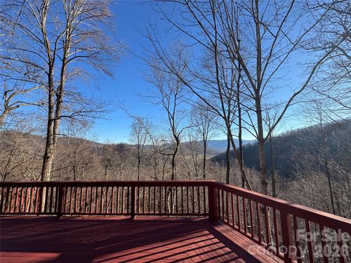 7 Winding Poplar Rd, Black Mountain, NC, 28711-7713 | Card Image
