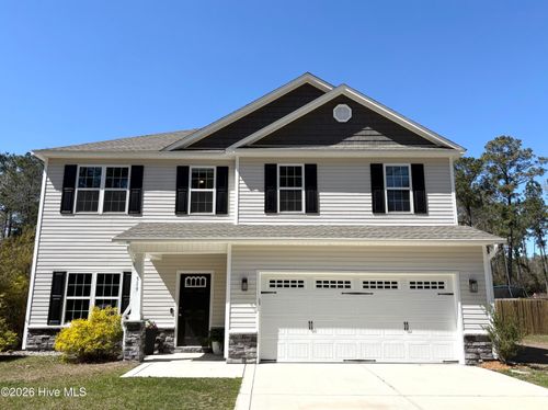 519 Stately Pines Rd, New Bern, NC, 28560-8457 | Card Image