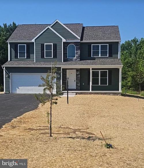 114 Maple St, LITTLESTOWN, PA, 17340-9422 | Card Image