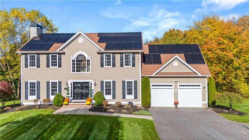 17 Sassafras Rd, Rehoboth, MA, 02769-1639 | Card Image