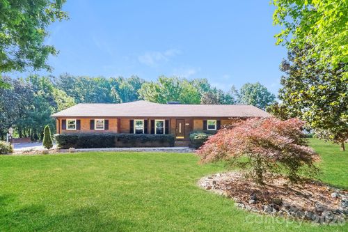 2049 Charlotte Highway, Mooresville, NC, 28117 | Card Image