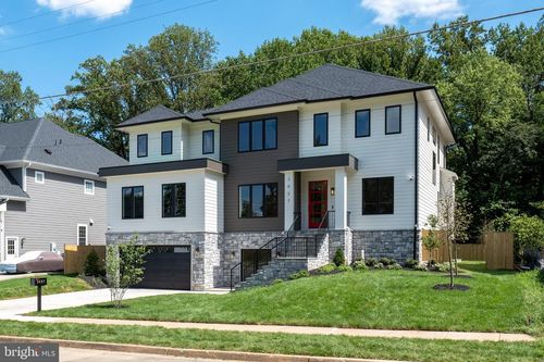 1935 Foxhall Rd, MCLEAN, VA, 22101-5549 | Card Image