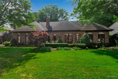 88 Crestwood Ln, Amherst, NY, 14221-1414 | Card Image