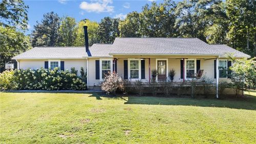 1104 Burkhalter Rd Se, Silver Creek, GA, 30173-3059 | Card Image