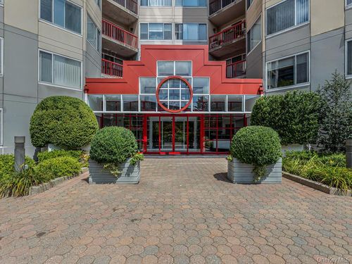 apt-6fe-10 Stewart Pl, White Plains, NY, 10603-3893 | Card Image
