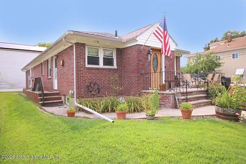 192 Catherine St, Staten Island, NY, 10302-2115 | Card Image