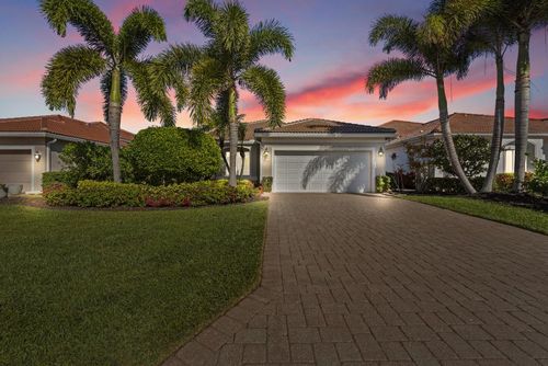 3193 Se Carrick Green Ct, Port Saint Lucie, FL, 34952-6043 | Card Image