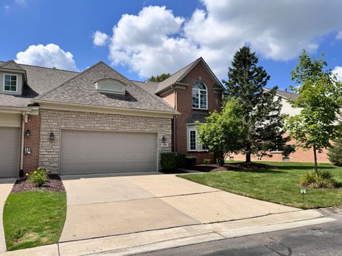 2381 Lexington Cir S, Canton, MI, 48188-5907 | Card Image