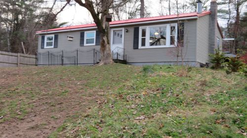 307 Dearborn Rd, Pembroke, NH, 03275-1355 | Card Image