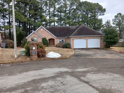 1110 S 11th St, Paragould, AR, 72450-5569 | Card Image