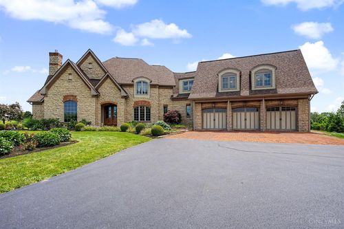3051 E Spring Valley Paintersville Rd, Xenia, OH, 45385 | Card Image