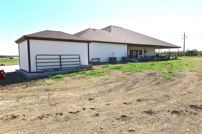 2991 N Highway 83, House other with 3 bedrooms, 2 bathrooms and null parking in Roma TX | Image 6
