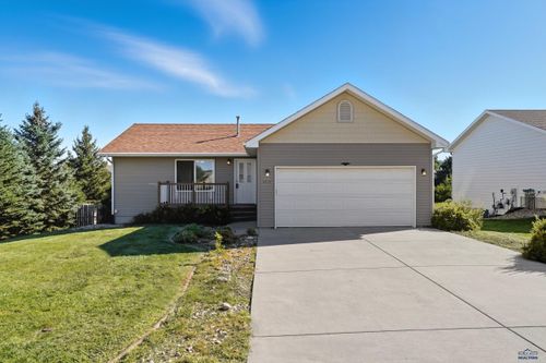 6535 Astoria Ct, Summerset, SD, 57718-8665 | Card Image