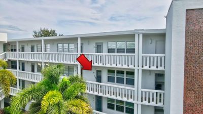 3107 - 3107 Cambridge E, Condo with 1 bedrooms, 1 bathrooms and null parking in Deerfield Beach FL | Image 2