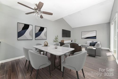 apt-c-1635 Merry Oaks Rd, Charlotte, NC, 28205-3868 | Card Image